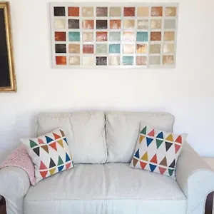 Modern Cosy Flat With Terrace In Campo De Ourique. Lissabon
